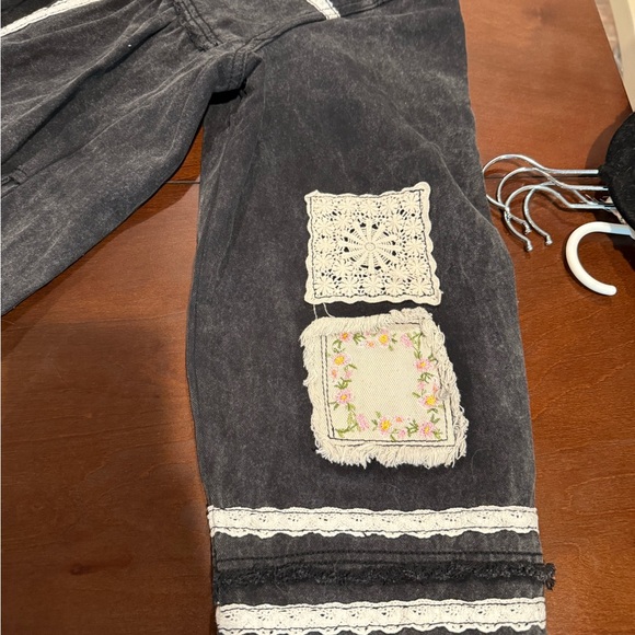 POL Black and Gray Patchwork Jacket
NEW Without Tags - Picture 10 of 16